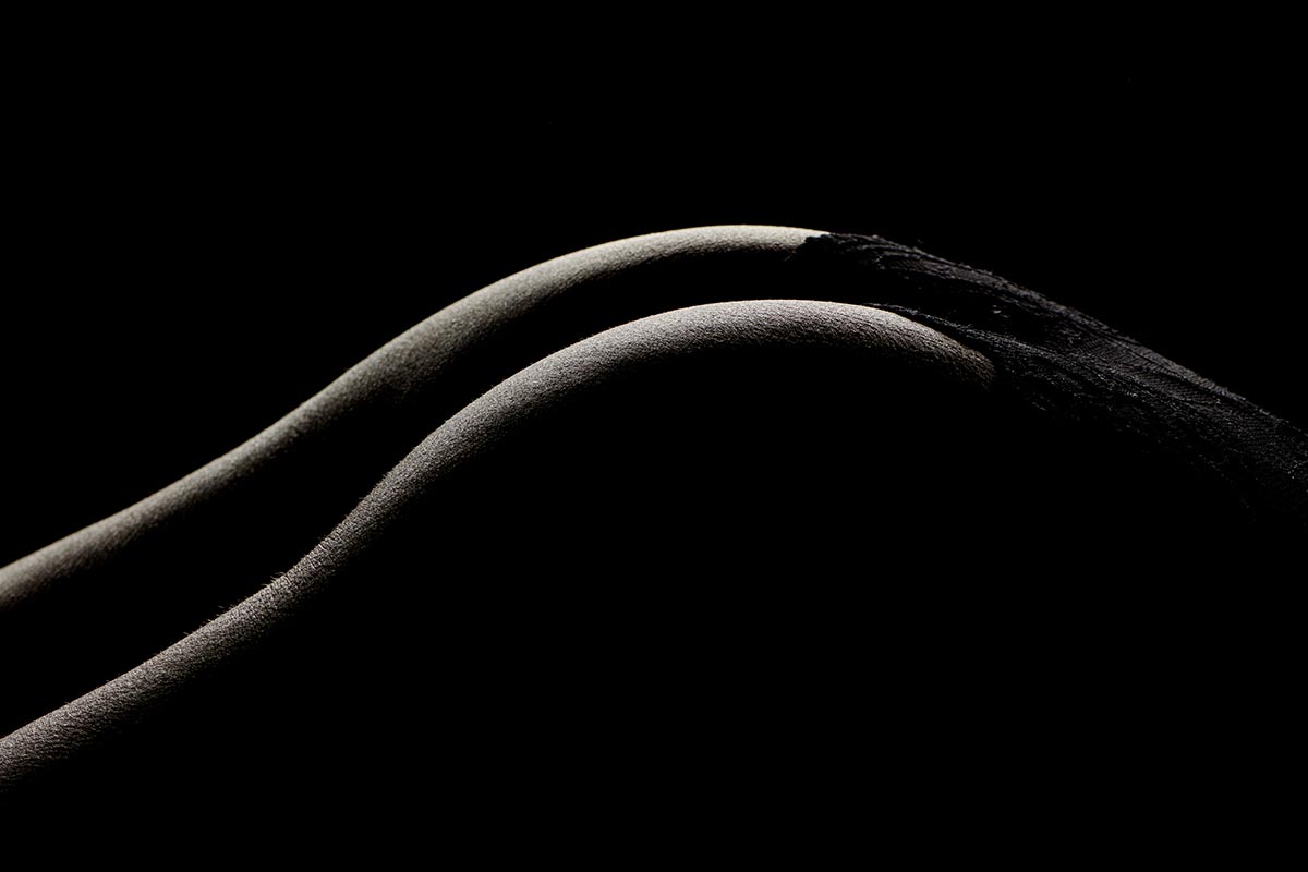 Fineart boudoir model fotograferet i lækkert lingeri